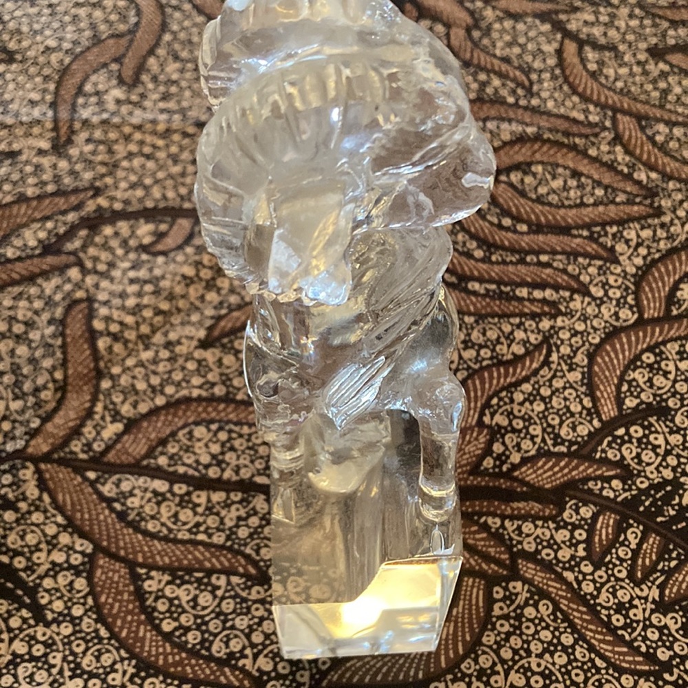 Paperweight / Book Holder - Picture 5 of 10